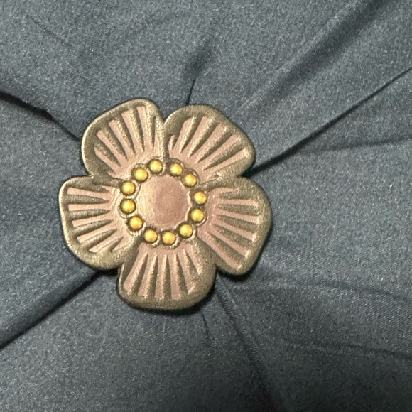 SOLD Coach Tea Roses (5) - Picture 10 of 13